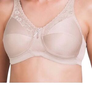 TRULIFE Elegant Lace Trim Beige Bra